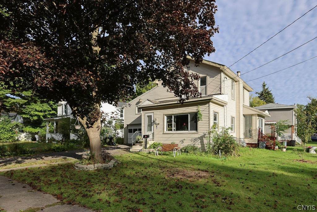 502 Gansvoort Street - Photo 1