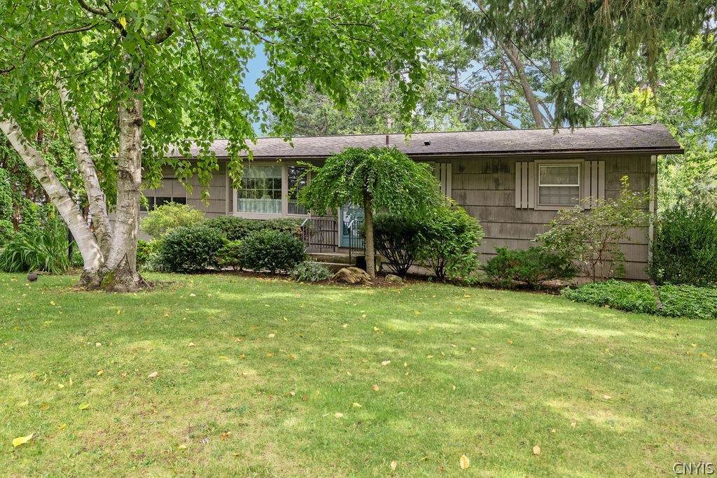 308 Washburn Drive - Photo 1