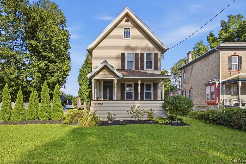 116 Seward Avenue - Photo 1