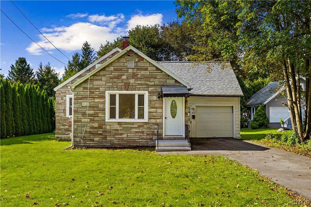 413 Buchanan - Photo 1