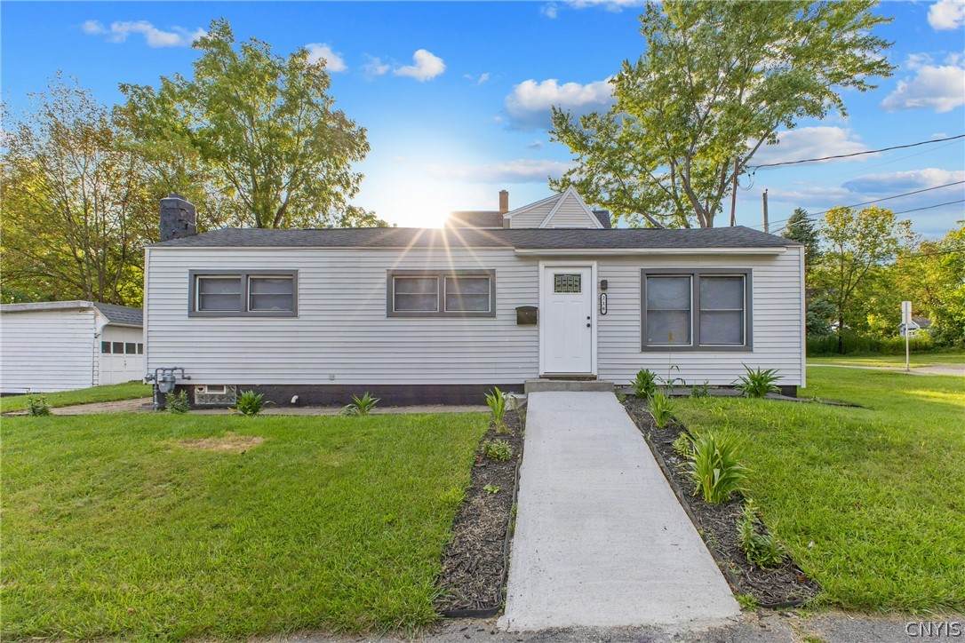 216 Boise Avenue - Photo 1