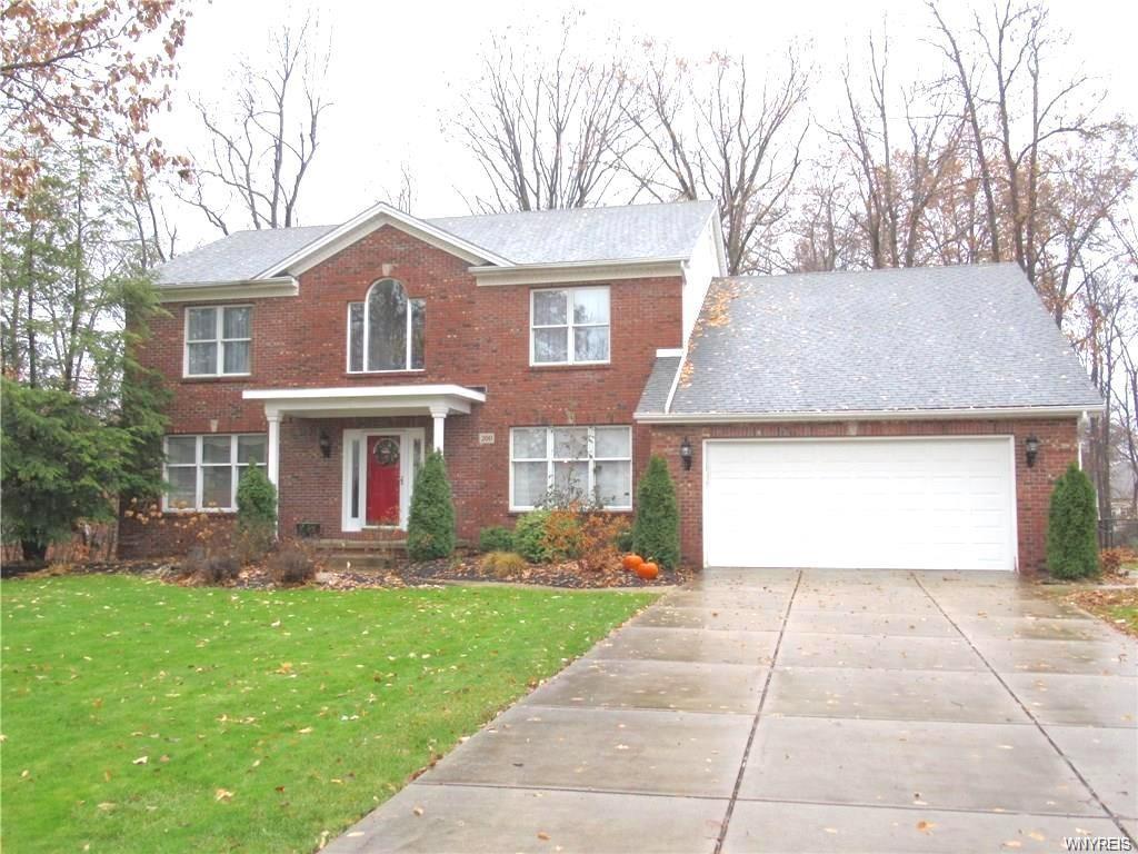 200 Deerwood Lane - Photo 1