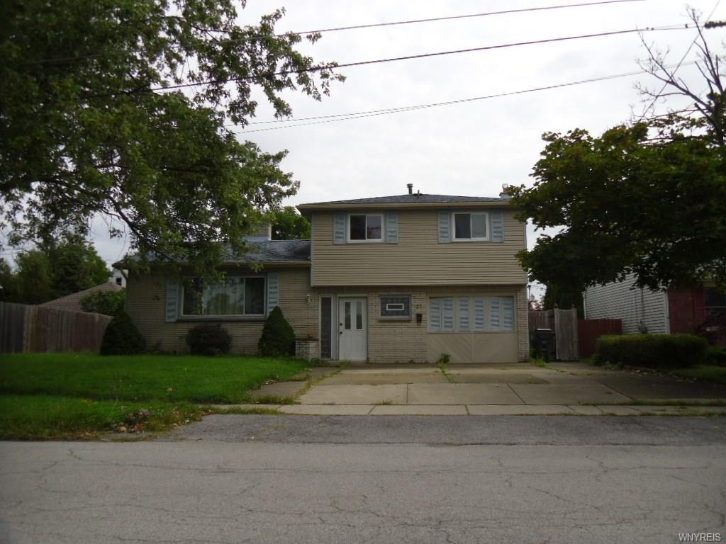 31 Lackawanna Avenue - Photo 1