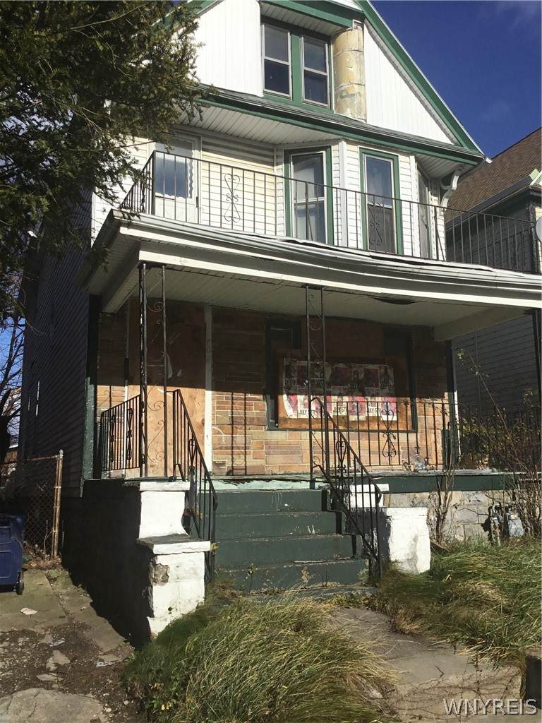 402 Woodlawn Avenue - Photo 1