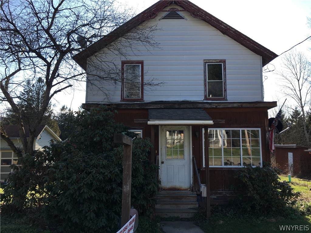 112 Thompson Avenue - Photo 1