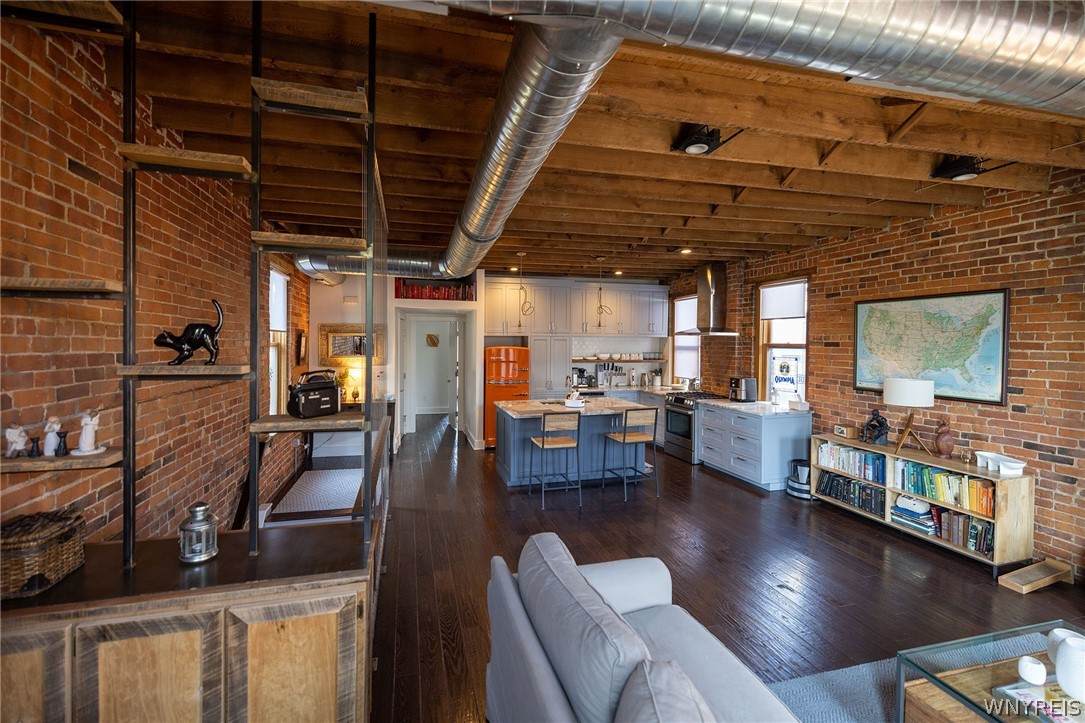 871 Seneca Street - Photo 1