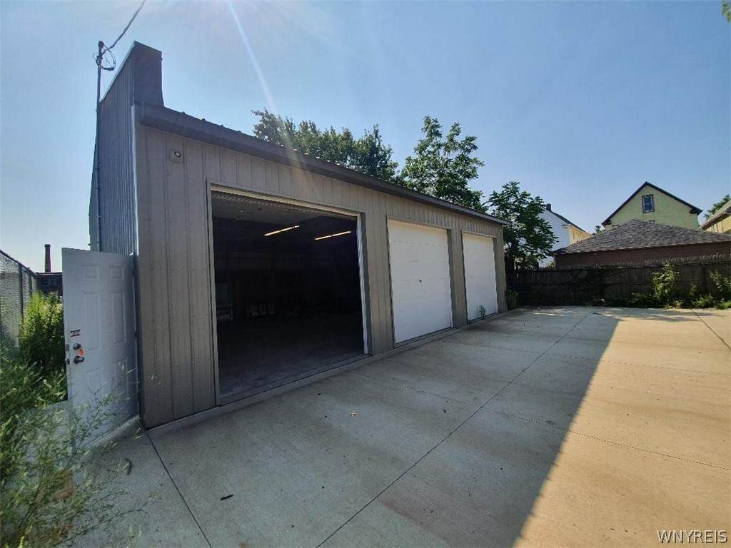 109 Chandler Street - Photo 1