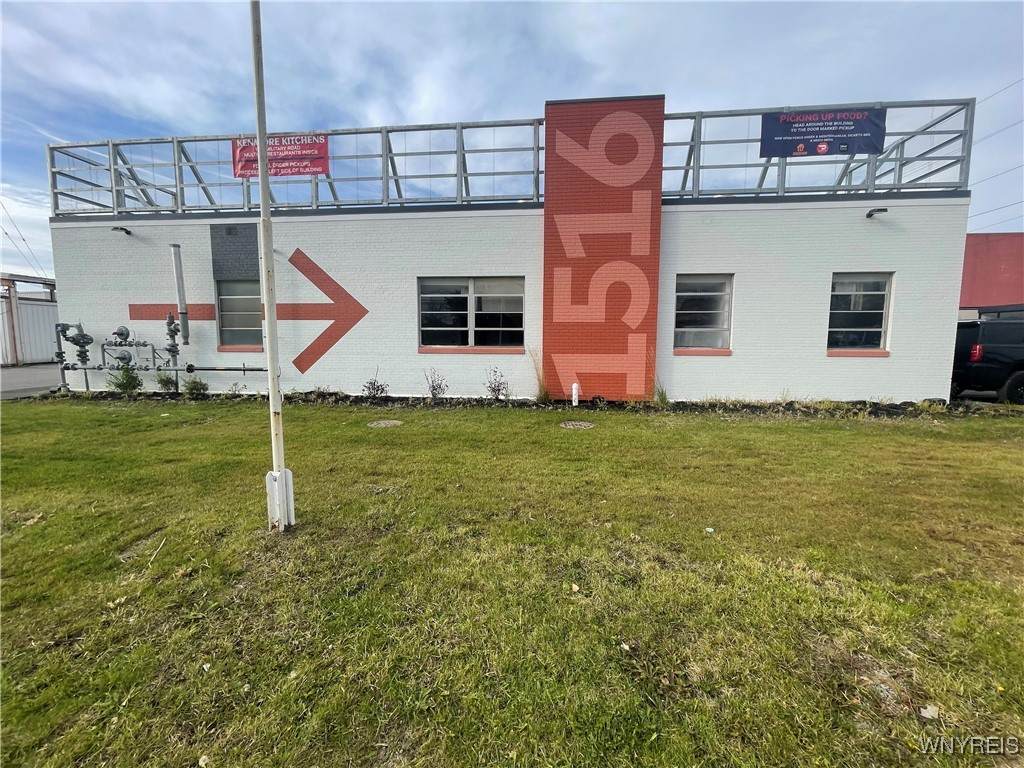 1516 Military Road - Photo 1