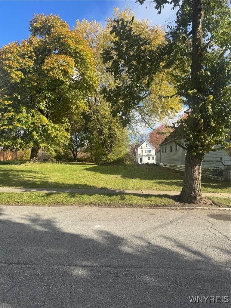 147 Kosciuszko Street - Photo 1