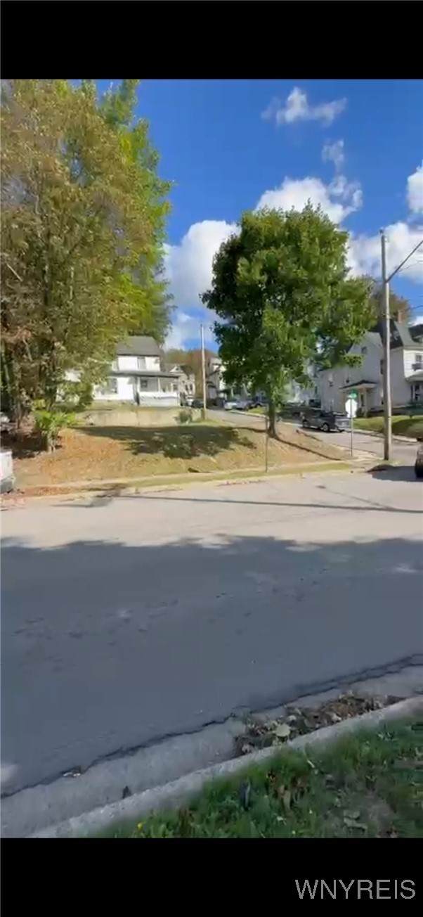 200 Allen Street - Photo 1