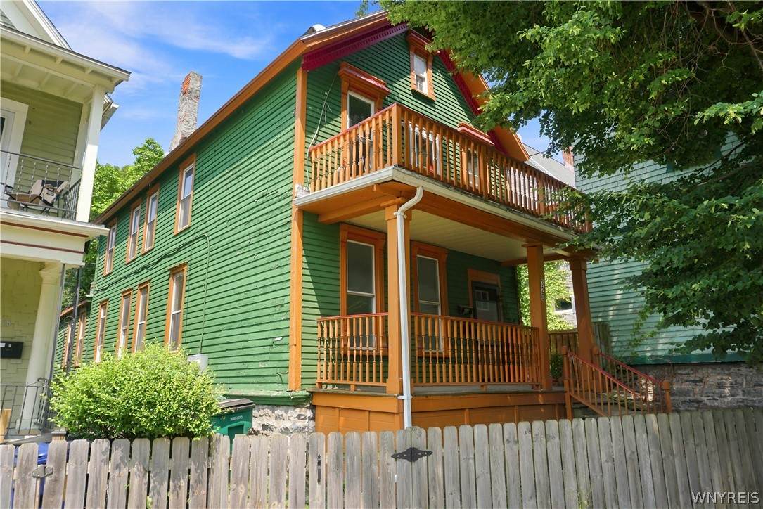 320 Maryland Street - Photo 1