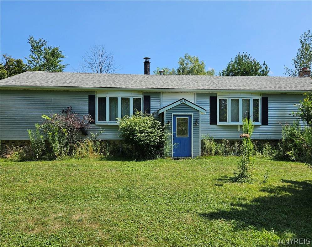 6031 Smith Road - Photo 1