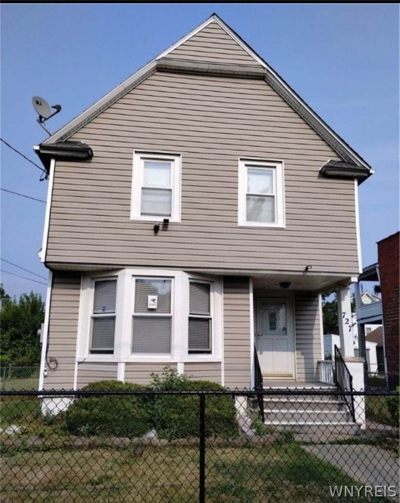 727 19th Street - Photo 1