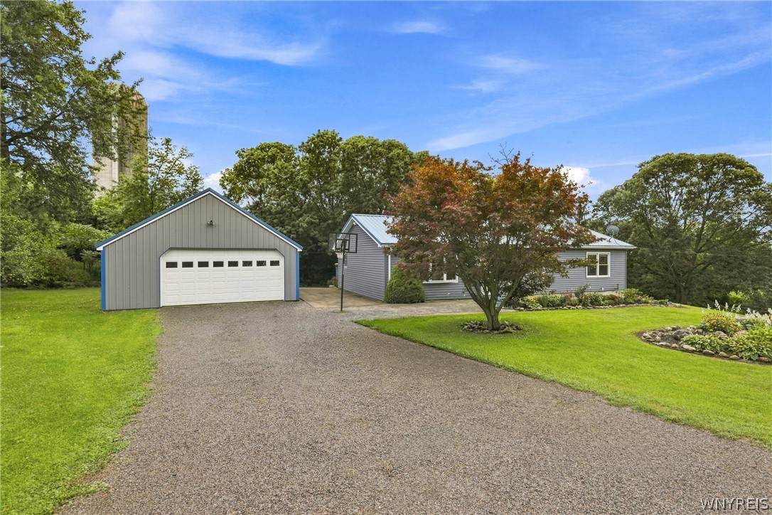 1582 Torrey Hill Road - Photo 1