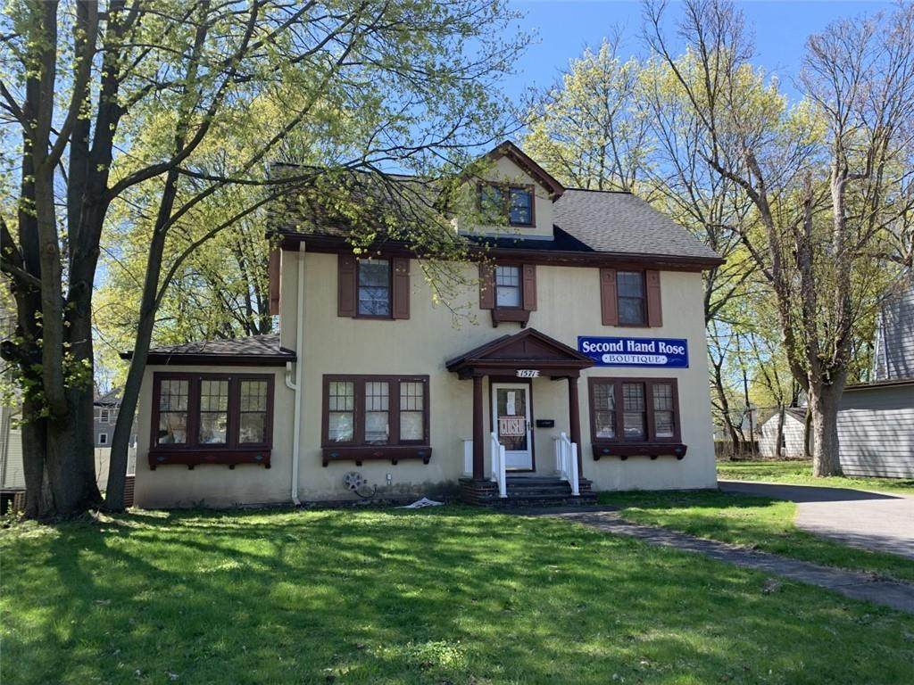 1571 Monroe Avenue - Photo 1