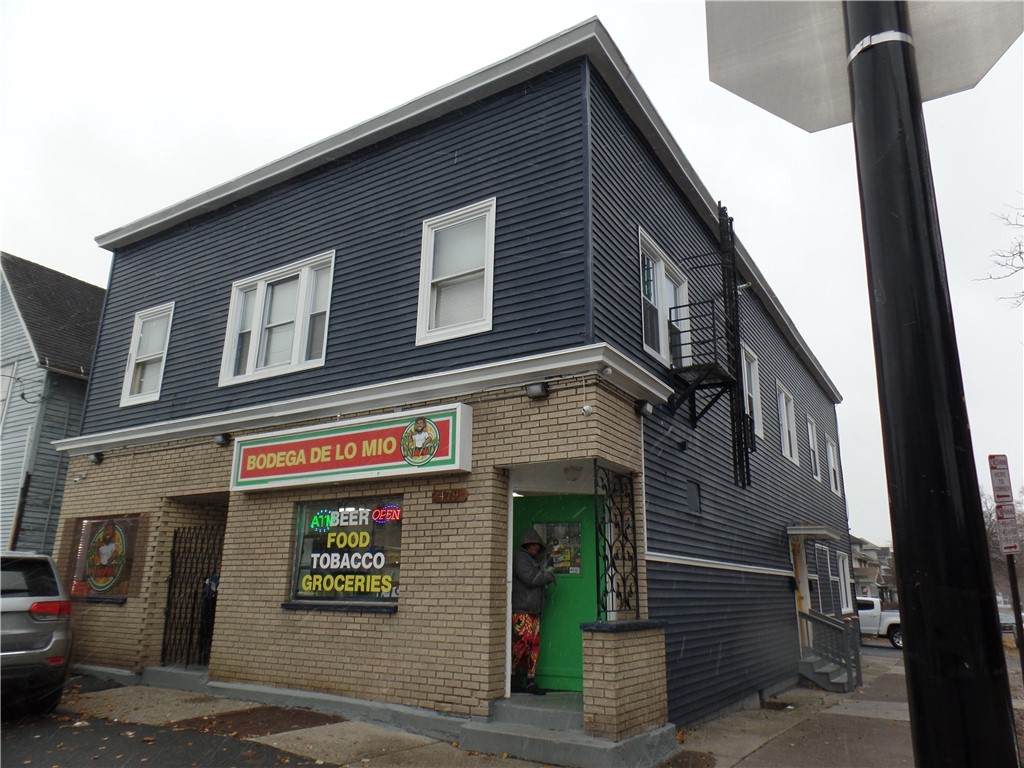 479 Carter Street - Photo 1