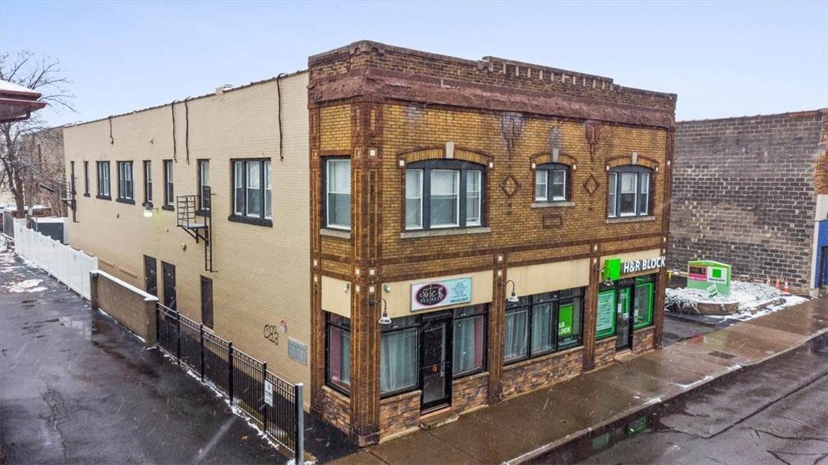 751 Main Street - Photo 1