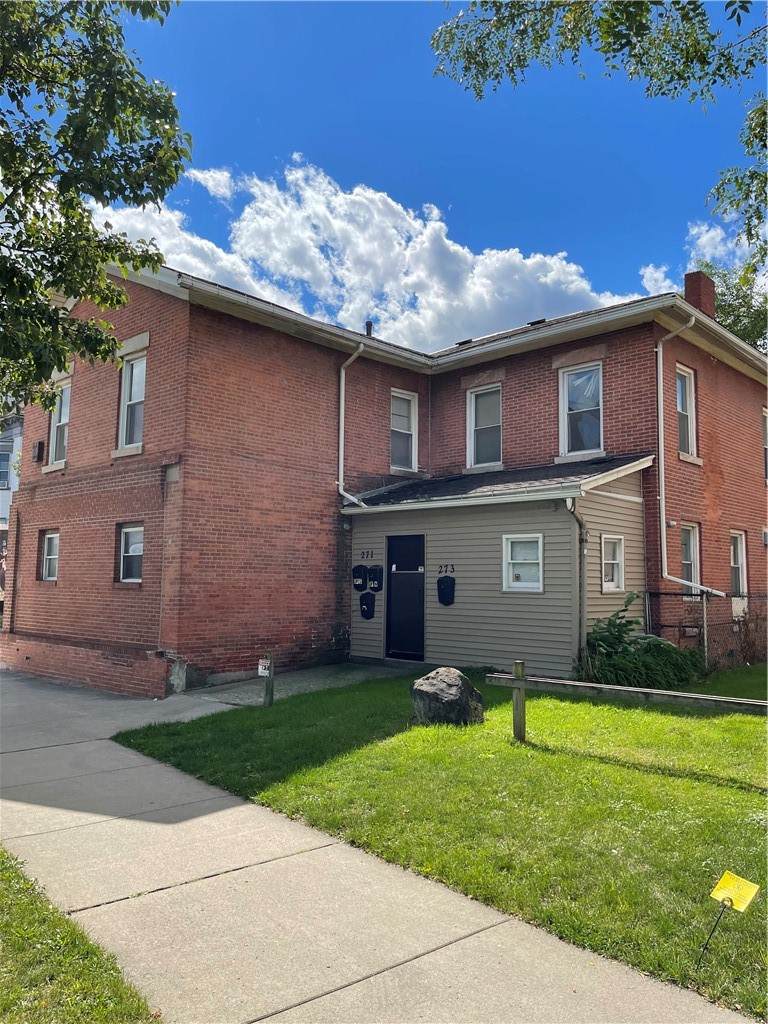 271 Lake Avenue - Photo 1