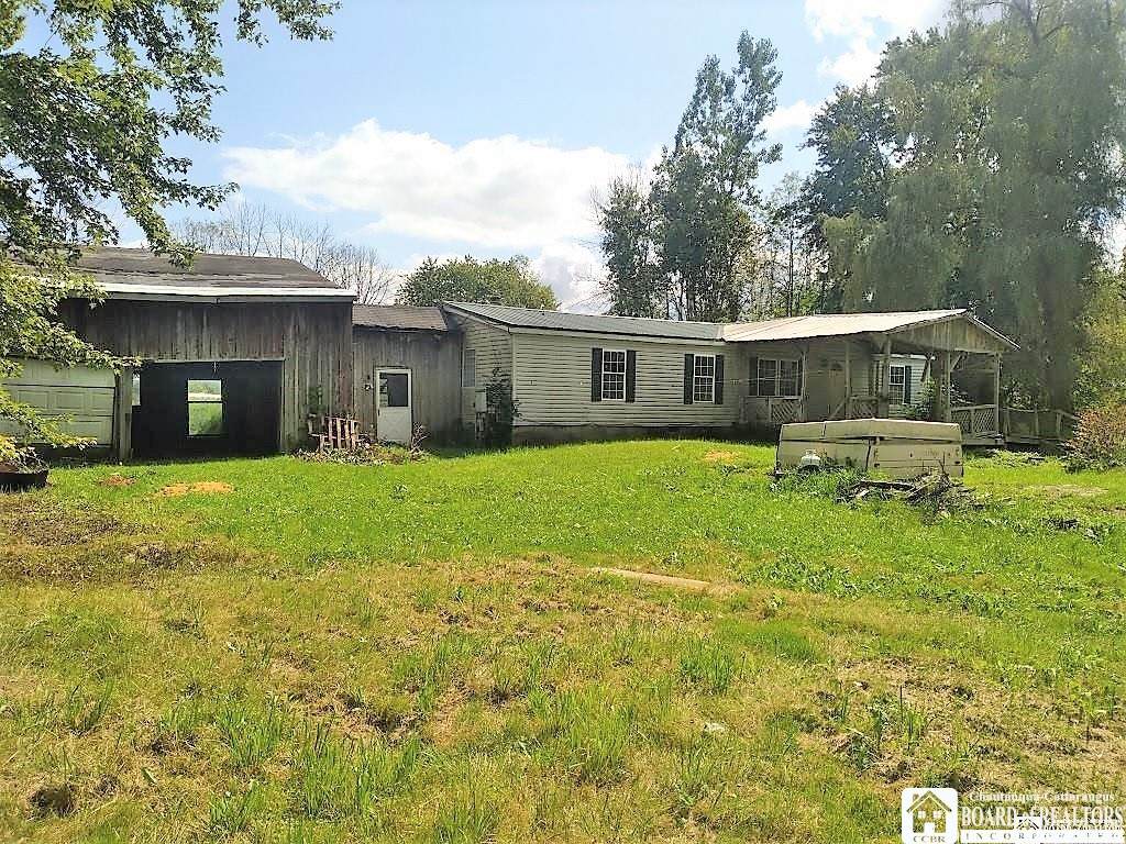 8040 Oaks Road - Photo 1