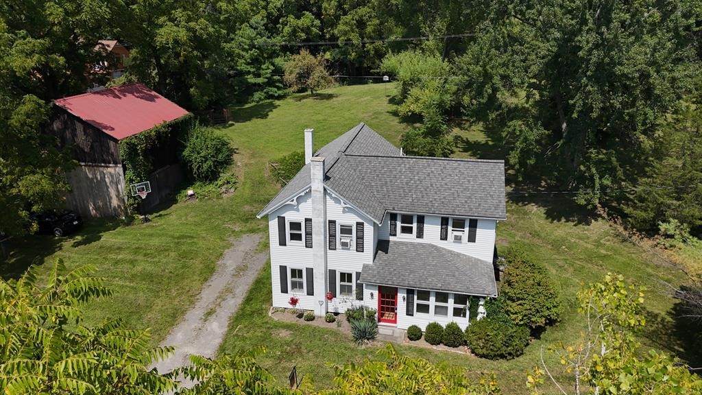 5296 Peach Orchard Point - Photo 1