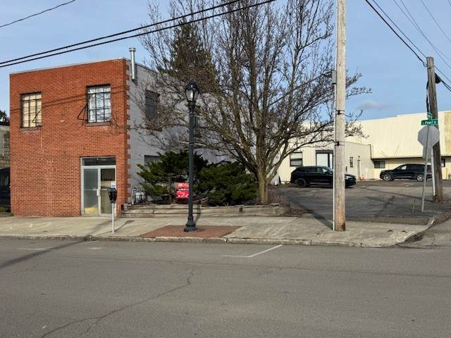 35 Pearl Street - Photo 1