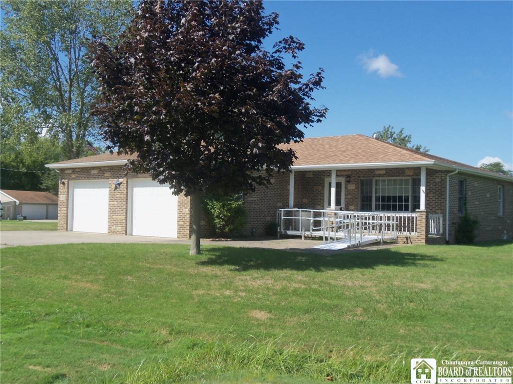 135 Gardner Street - Photo 1