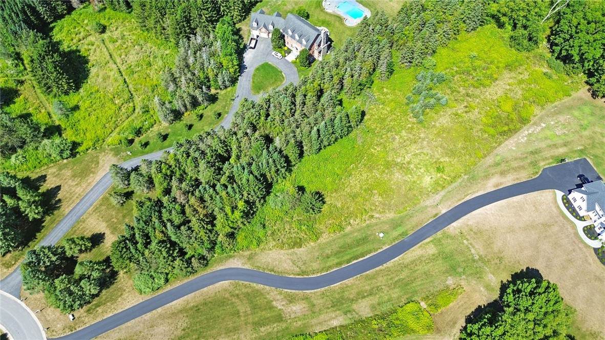 22 Holly Hi - Photo 1