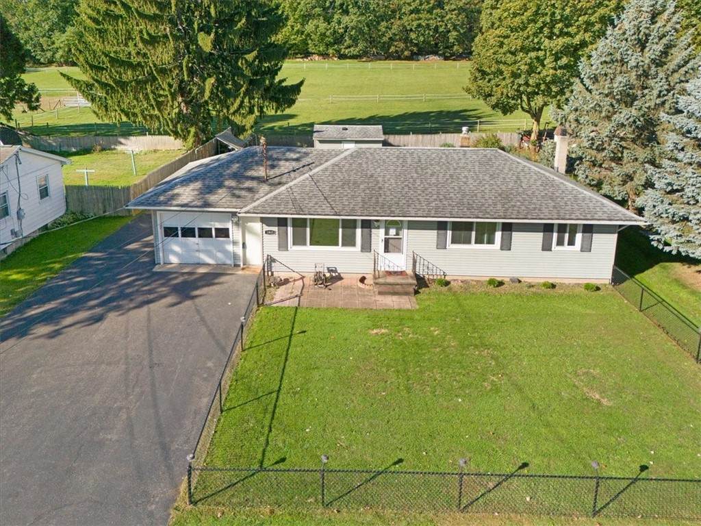 1805 Maple Avenue - Photo 1