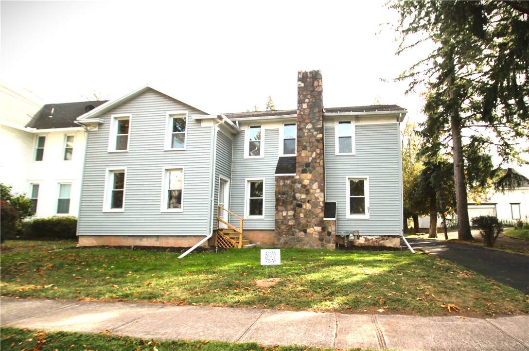 51 College Street - Photo 1