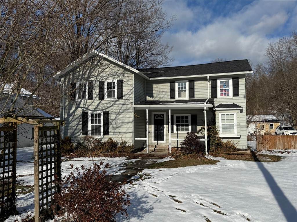 639 Main Street - Photo 1