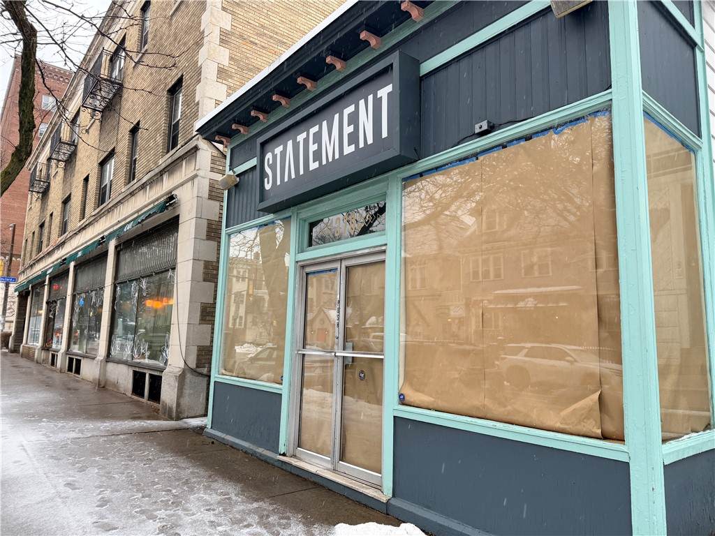 370 Park Avenue - Photo 1