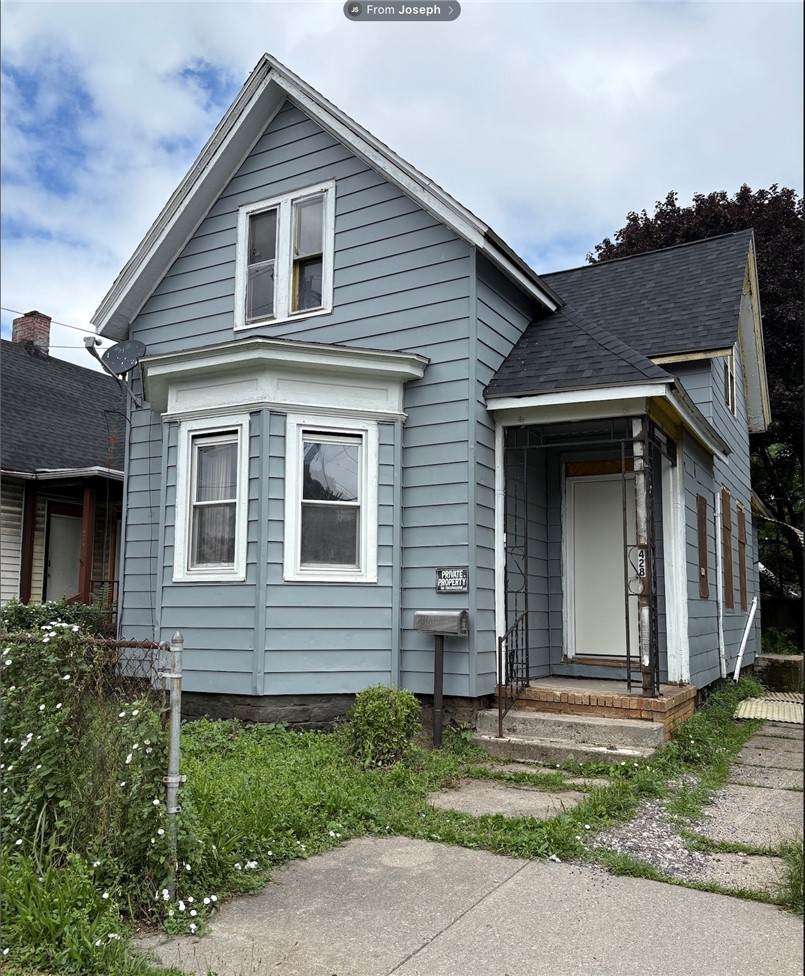 428 Clifford Avenue - Photo 1