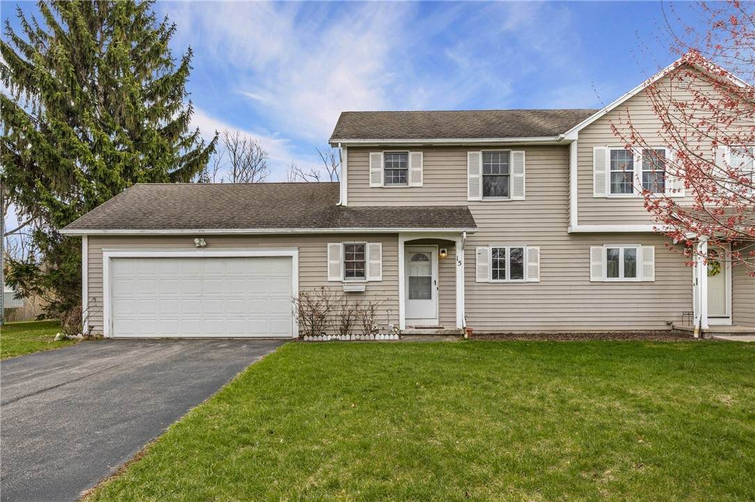 15 Hampton Lane - Photo 1