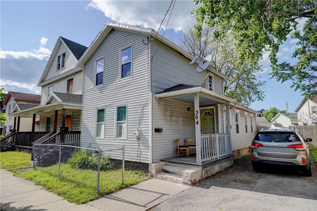 304 Jay Street - Photo 1
