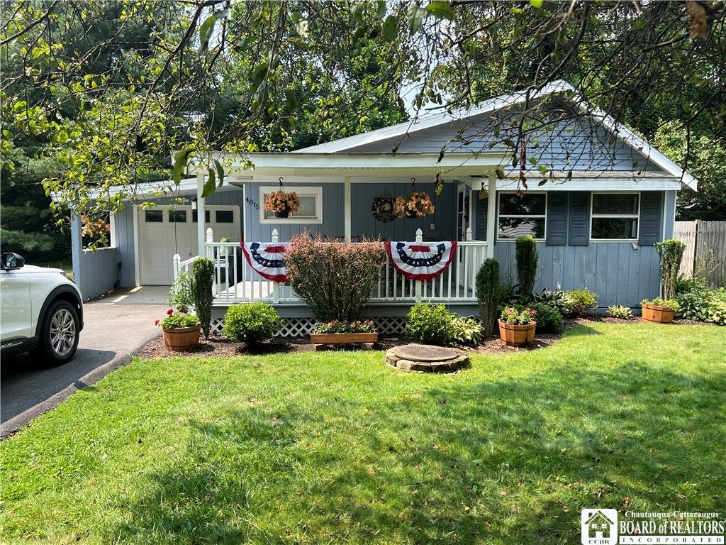 4015 Clifford Avenue - Photo 1