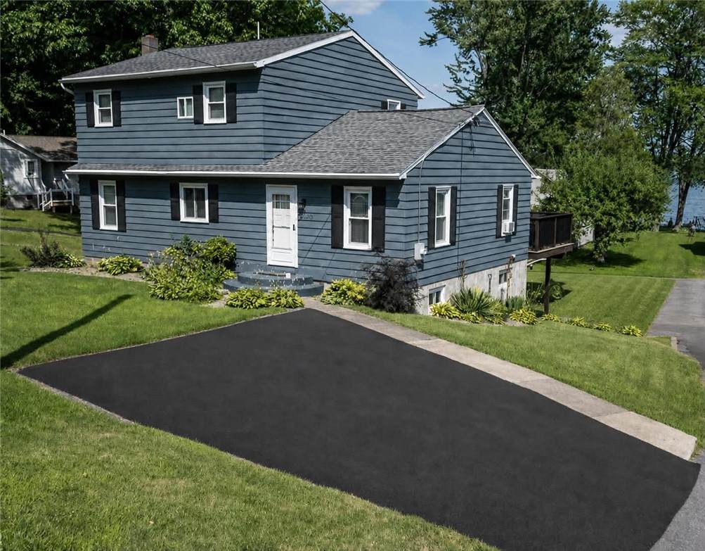 6076 Lake Road - Photo 1