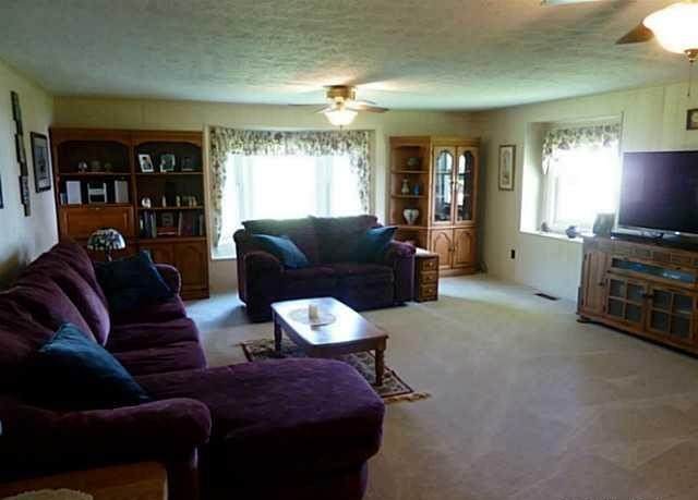 https://bt-photos.global.ssl.fastly.net/rochester/orig_boomver_2_R1710705-2.jpg
