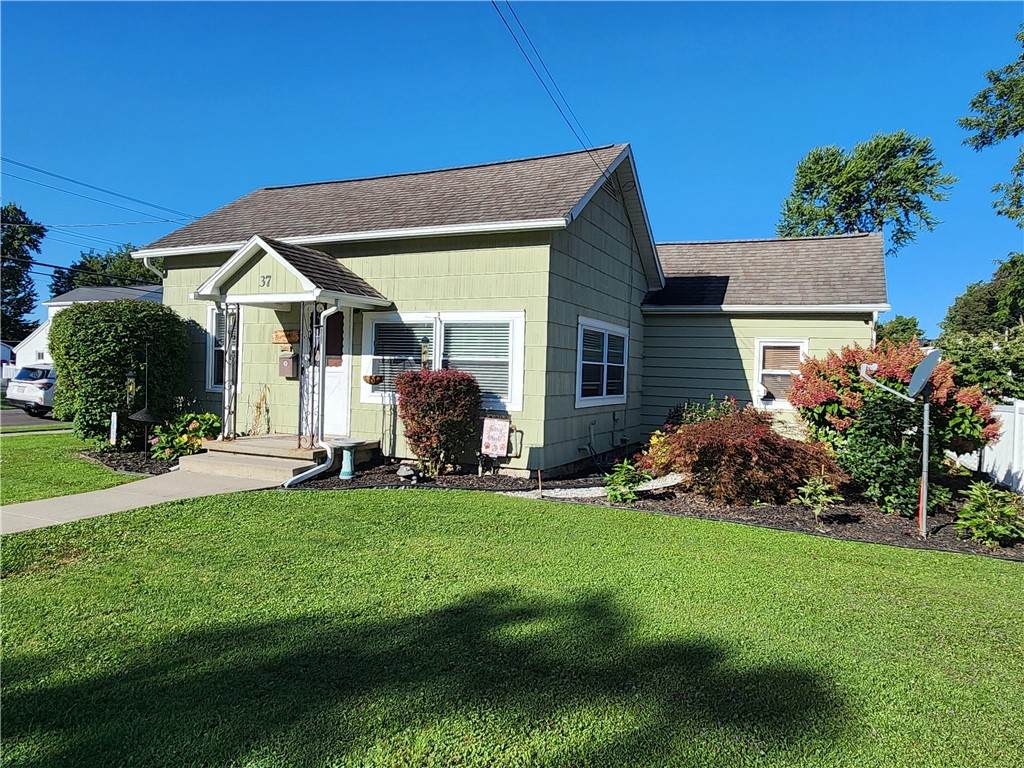 37 Maple Street - Photo 1