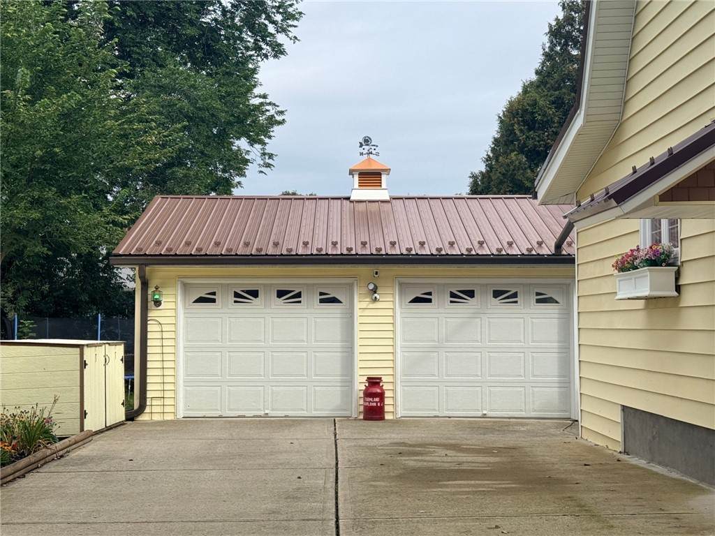 https://bt-photos.global.ssl.fastly.net/rochester/orig_boomver_1_R1715520-2.jpg