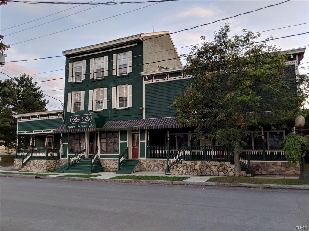 213 Main St W - Photo 1