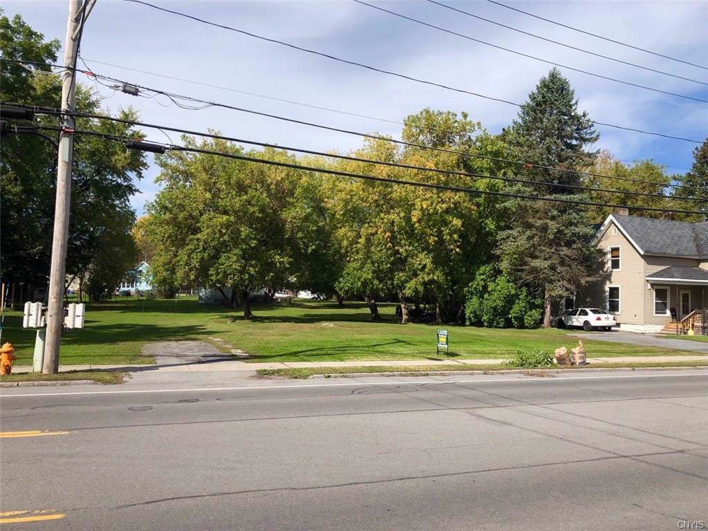 621 Bradley Street - Photo 1