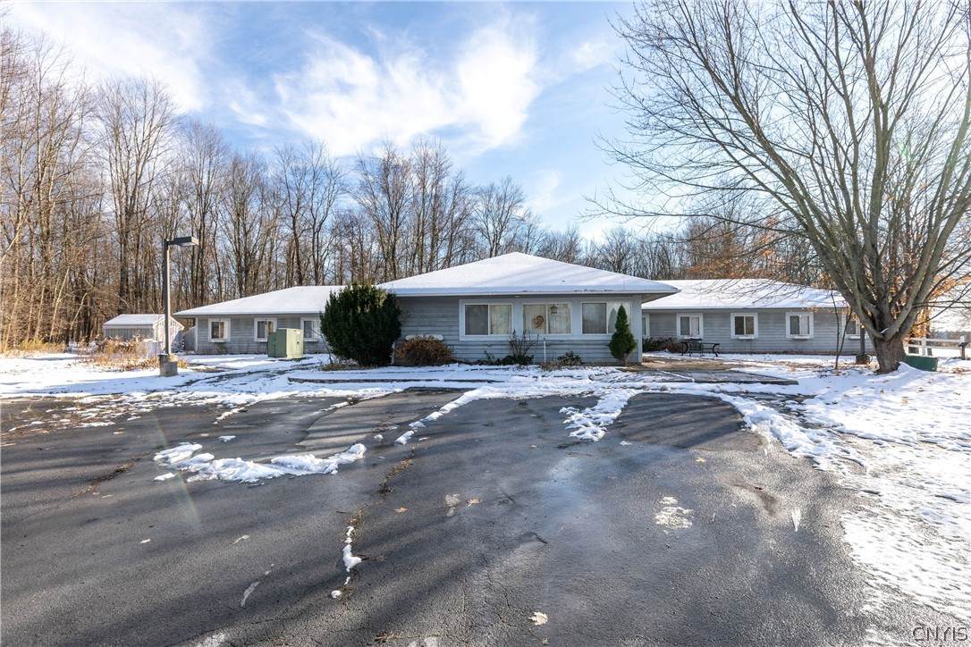 31 Oswego Street - Photo 1