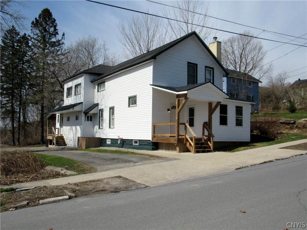 61 Austin Street - Photo 1