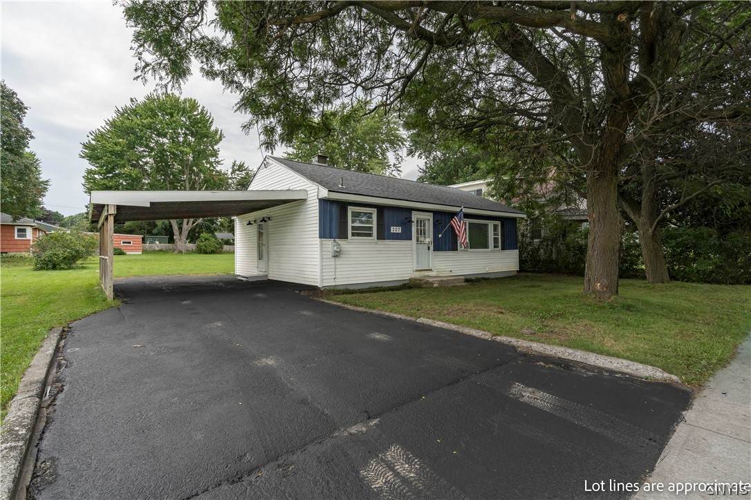 207 Eastern Boulevard - Photo 1