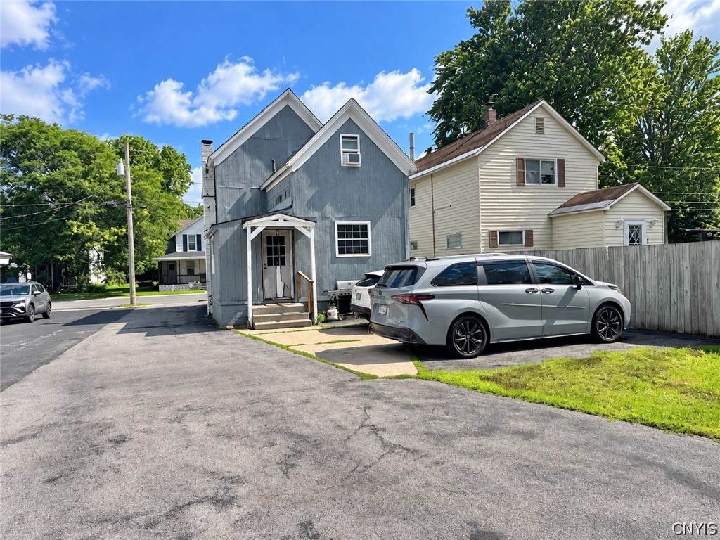 https://bt-photos.global.ssl.fastly.net/rochester/orig_boomver_2_S1707269-2.jpg