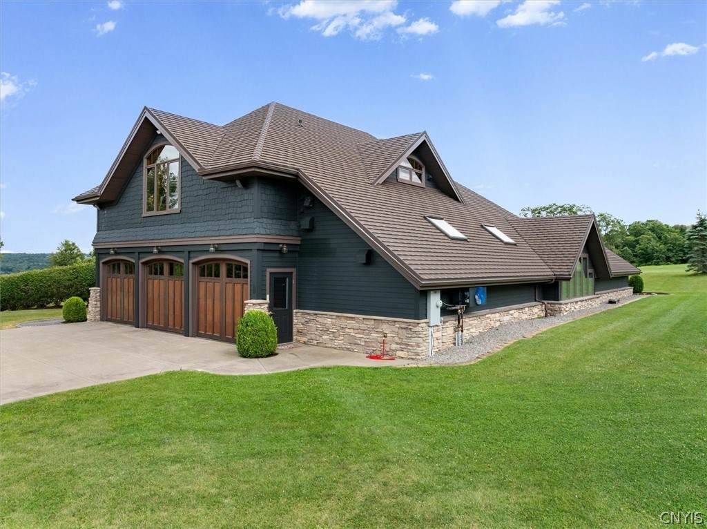 8944 Tibbitts Road - Photo 1