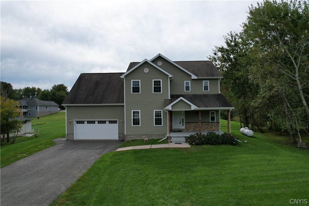 31 Creighton Drive - Photo 1