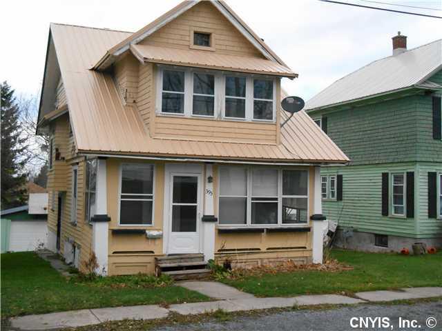 395 Moffett Street - Photo 1