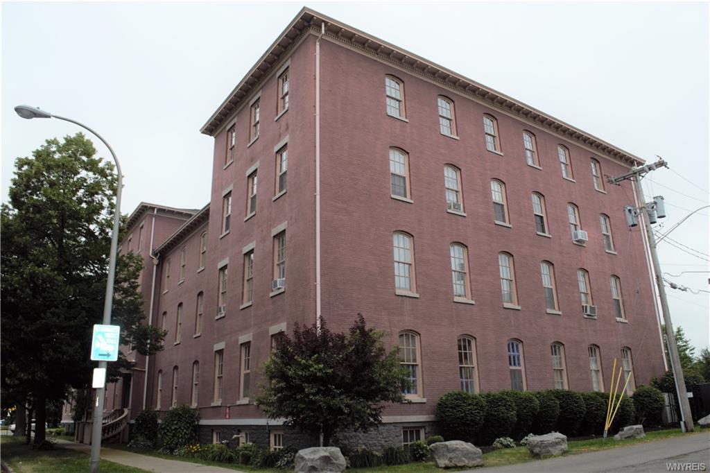 125 Edward Street - Photo 1