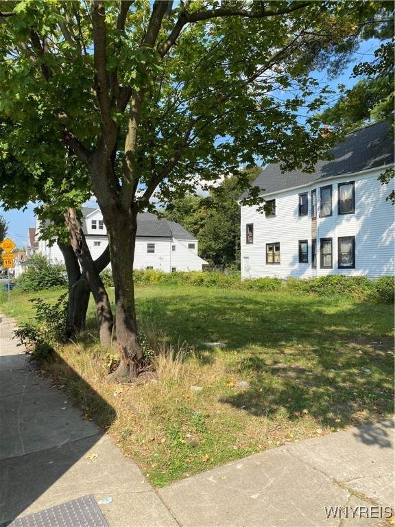380 Doat Street - Photo 1